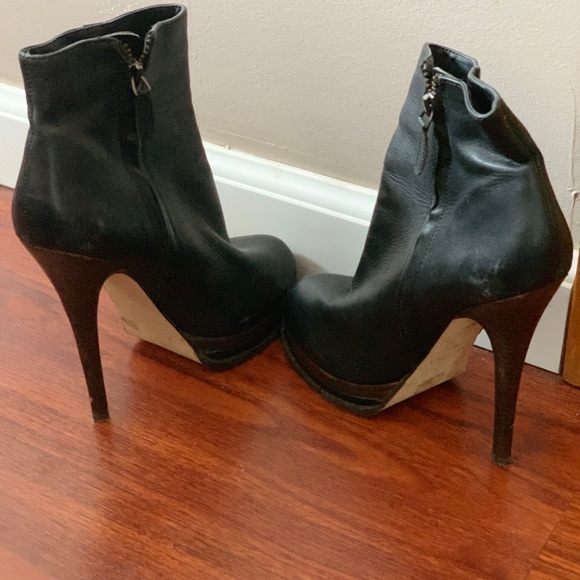 ALDO Booties - Picture 3 of 4